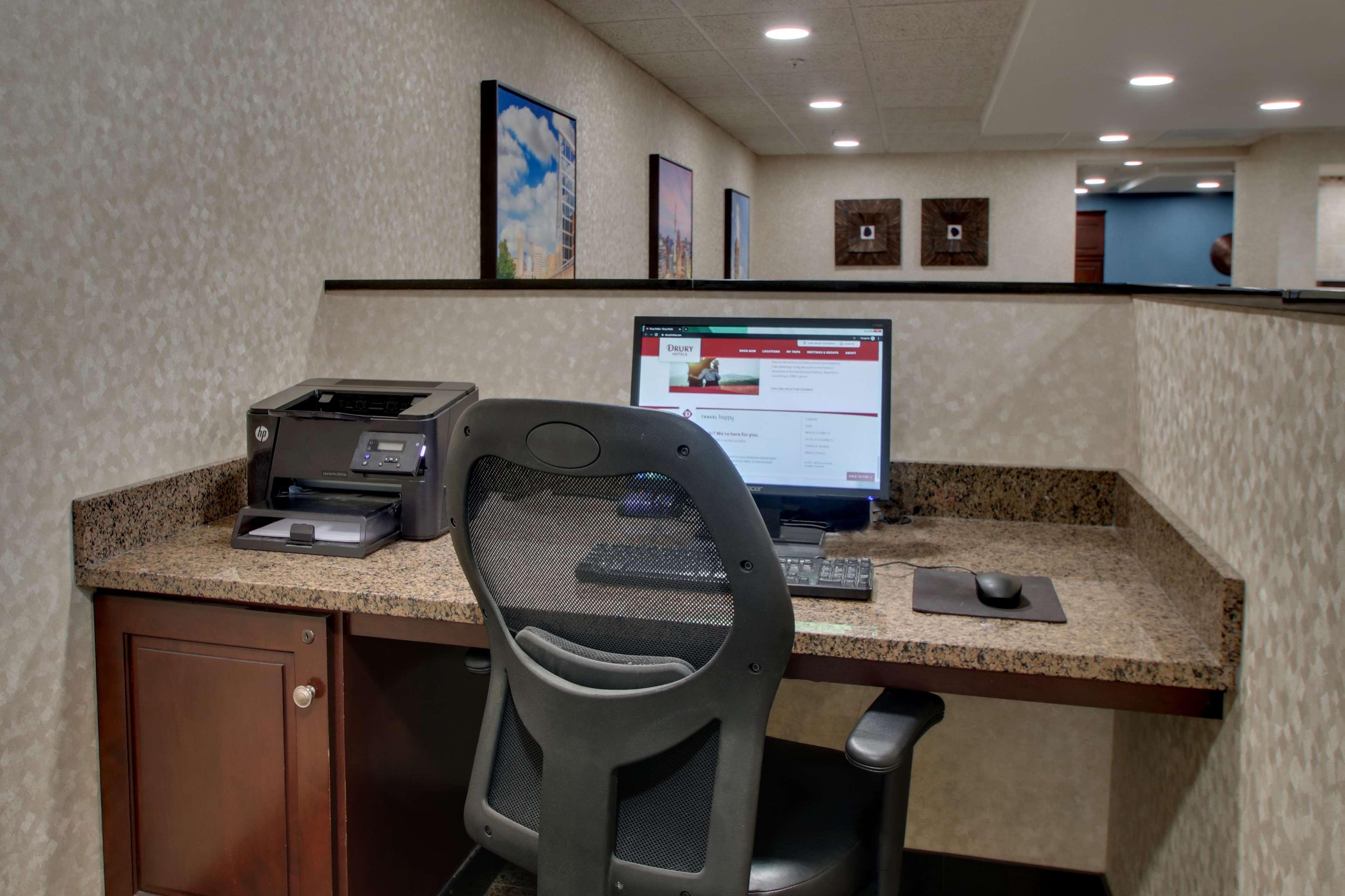 Best Western Plus Indianapolis North At Pyramids Bagian luar foto