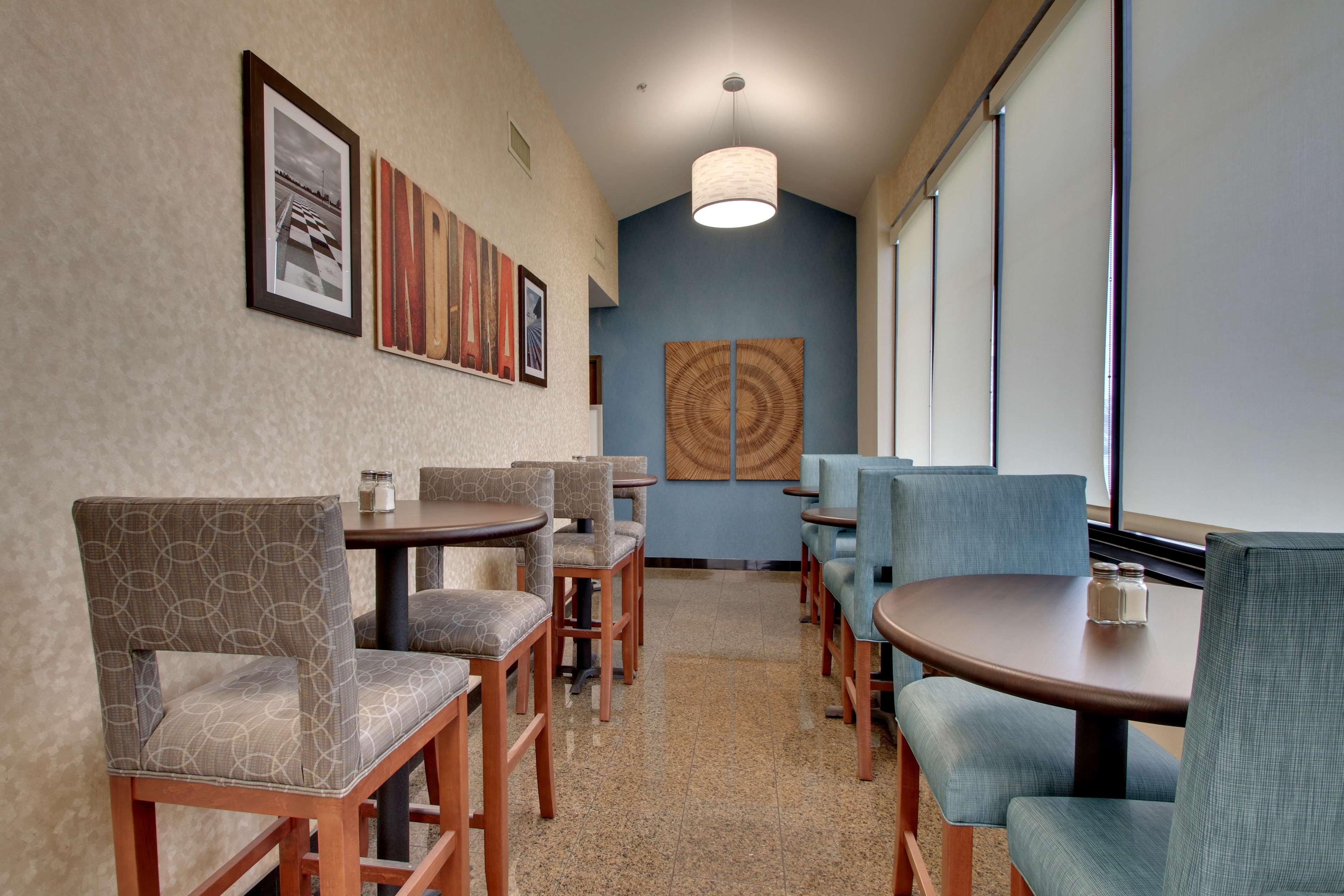 Best Western Plus Indianapolis North At Pyramids Bagian luar foto