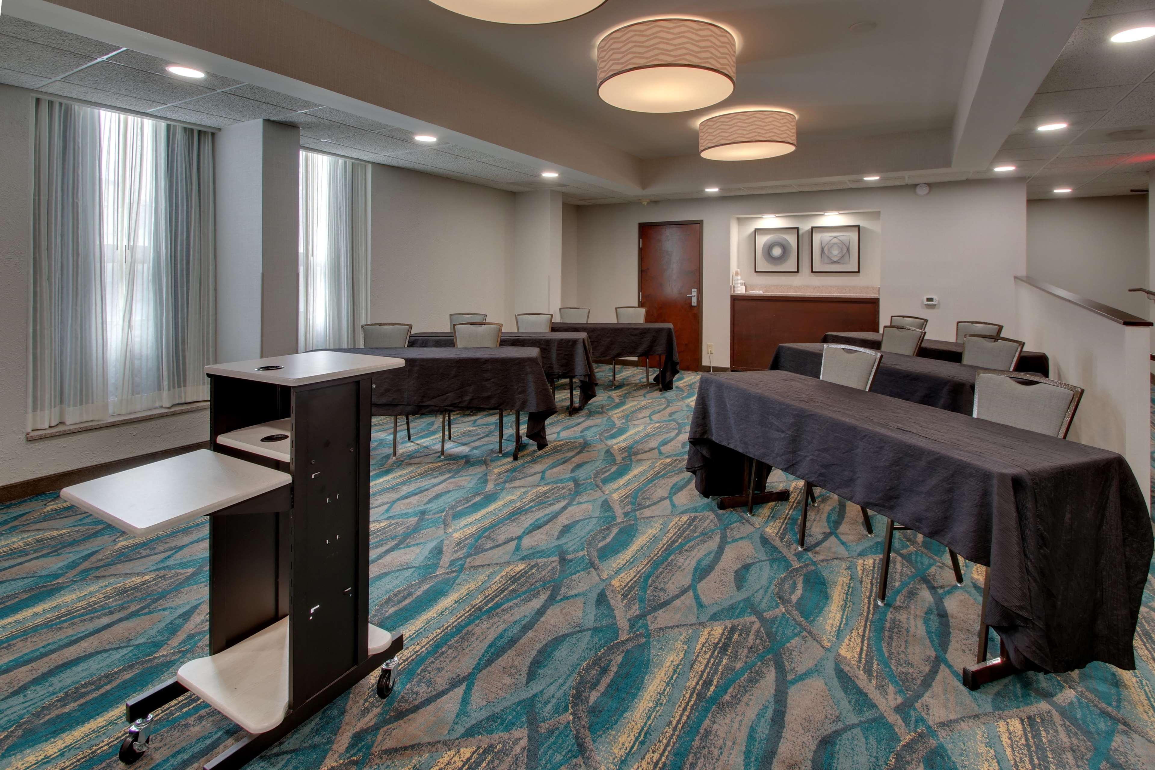 Best Western Plus Indianapolis North At Pyramids Bagian luar foto